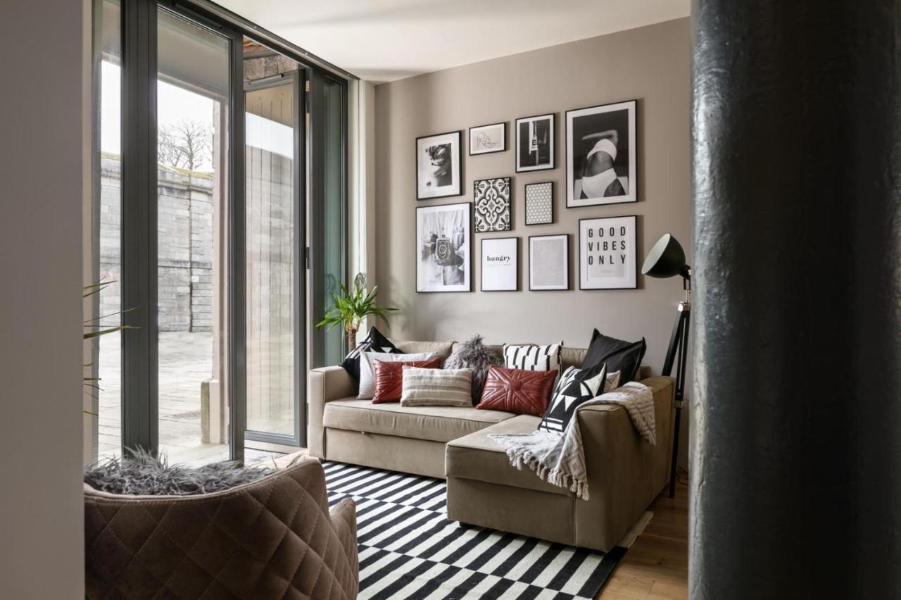 Two-Bedroom Apartment At Royal William Yard, Plymouth Buitenkant foto