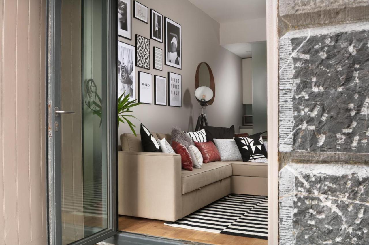 Two-Bedroom Apartment At Royal William Yard, Plymouth Buitenkant foto